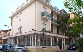 Hotel Ave Rimini